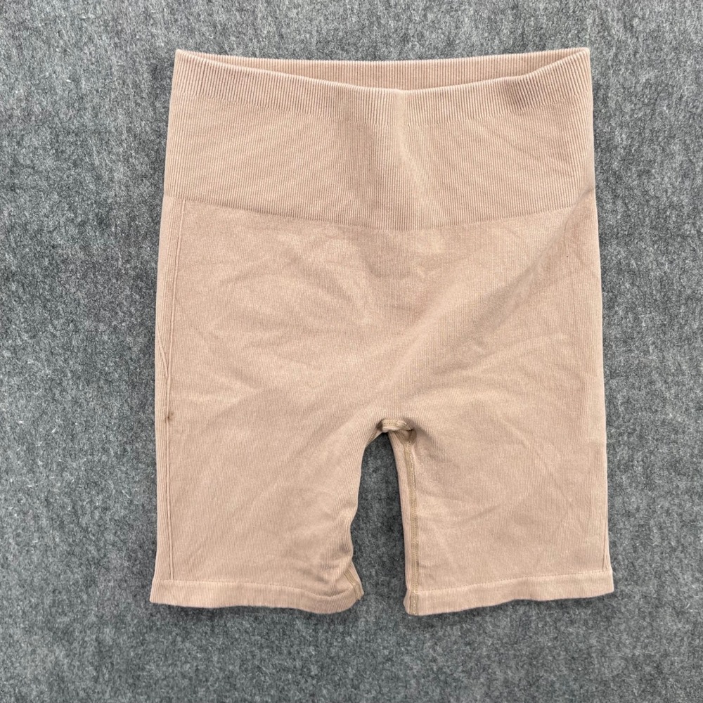 Everlane Biker Shorts Womens M/L Tan Nude High Waisted Athletic Yoga Shorts